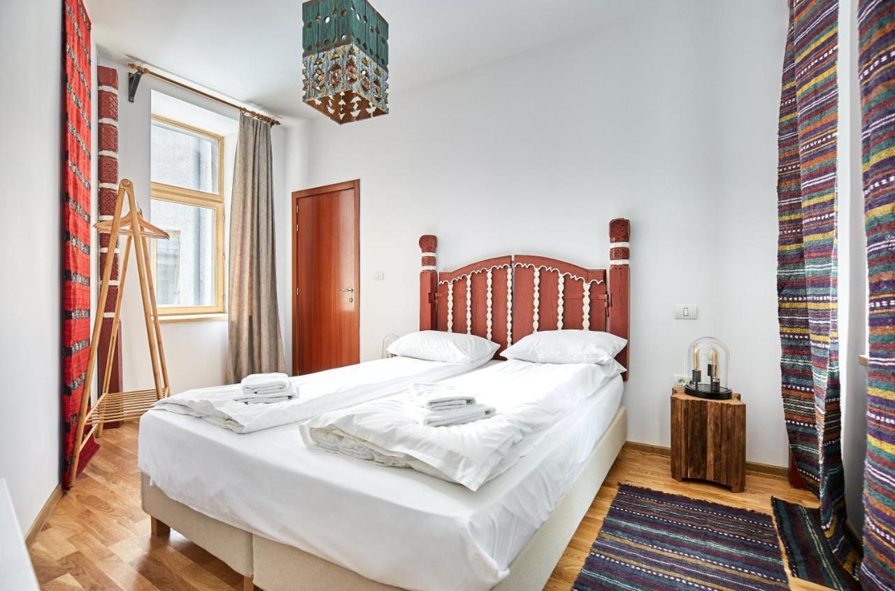 Apartment Rezident