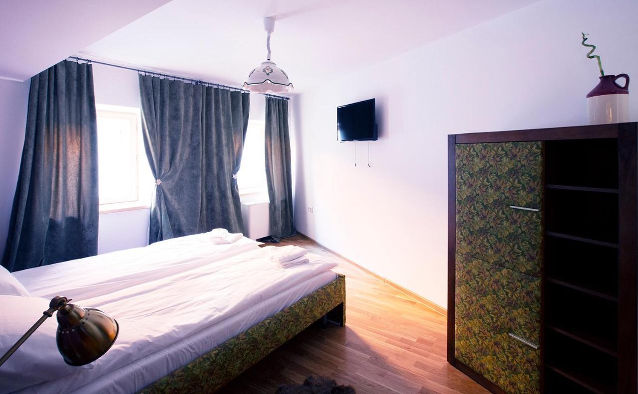 Apartment Rezident *